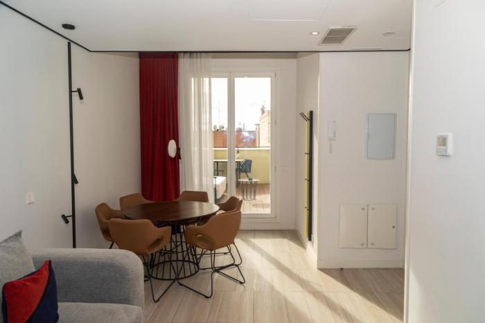 smartrental collection gran via centric