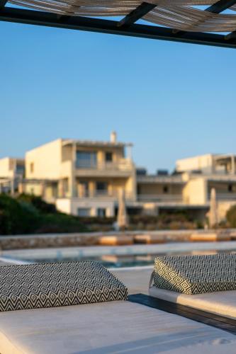 paros