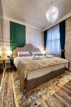 riva palace design rooms