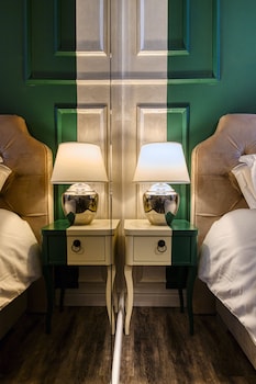 riva palace design rooms