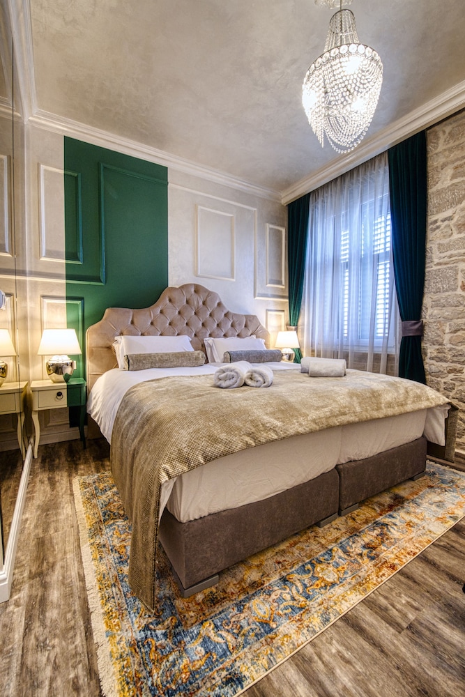 riva palace design rooms