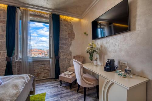 riva palace design rooms