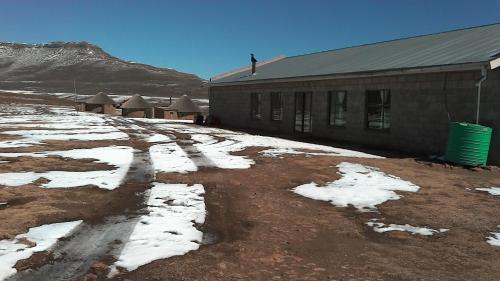 sani stone lodge