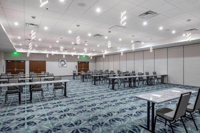 cambria hotel nashville airport