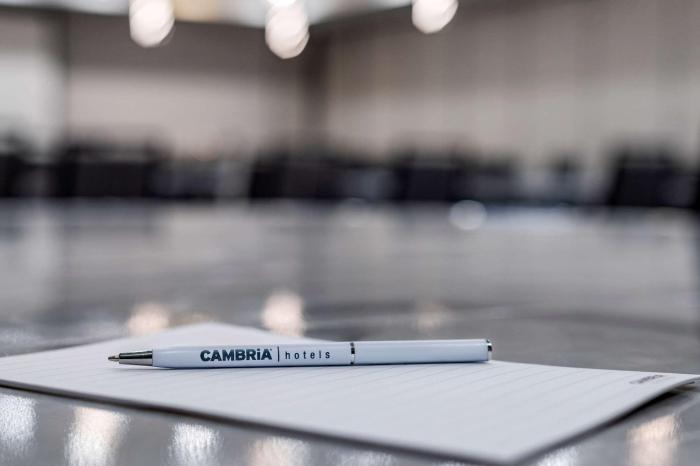 cambria hotel nashville airport