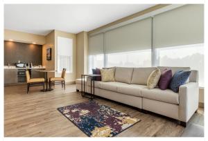 cambria hotel nashville airport