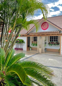 bb house and resort