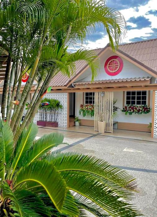 bb house and resort