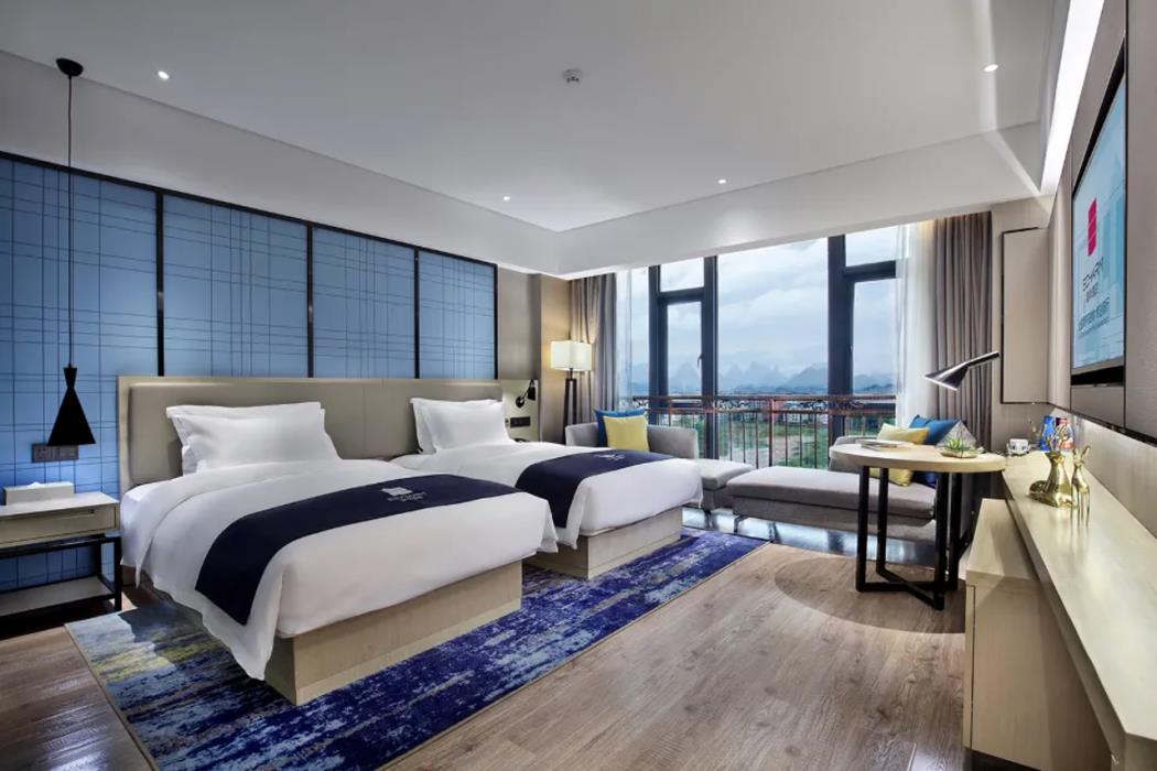 echarm hotel guilin north high speed railway station
