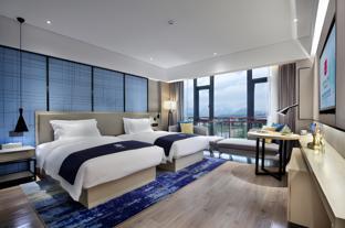 echarm hotel guilin north high speed railway station