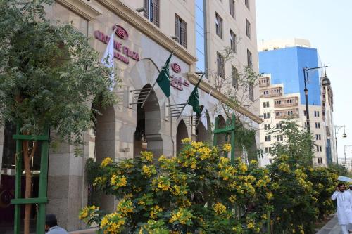 crowne plaza madinah by ihg