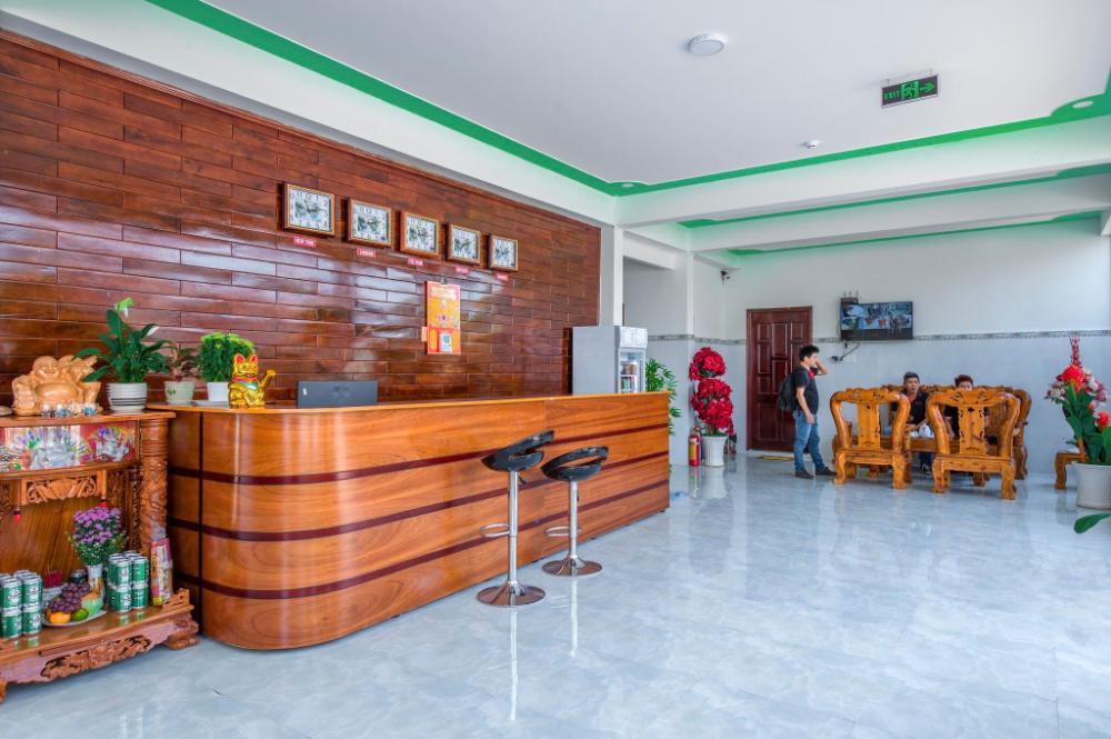 hotel nguyen toan