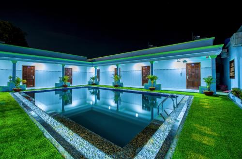 hotel nguyen toan