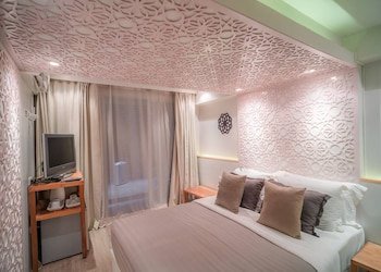 the parlour krabi