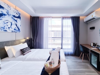 sova hotel bangkok