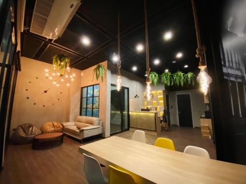 patong poshtel adults only