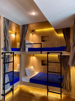 patong poshtel adults only