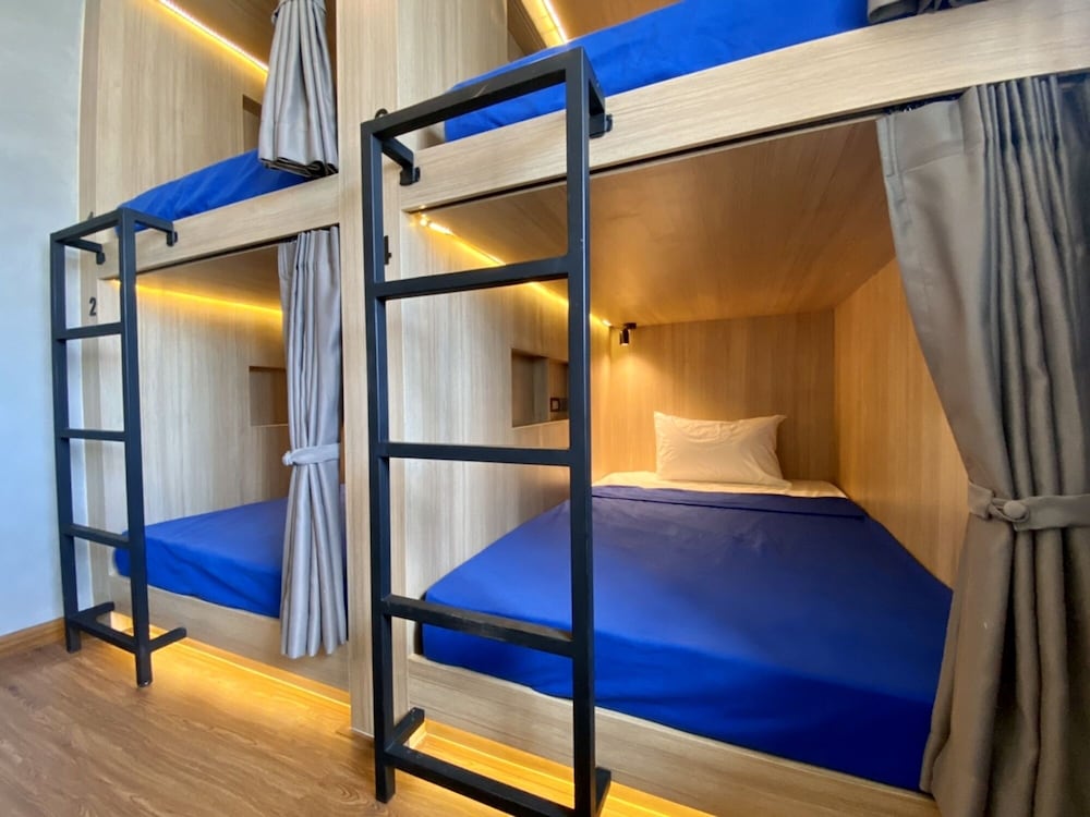 patong poshtel adults only