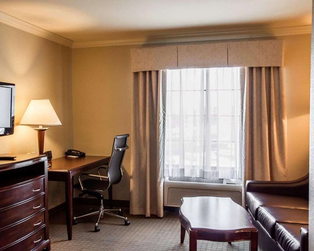 comfort suites cincinnati north