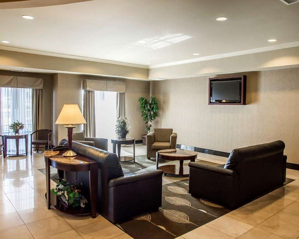 comfort suites cincinnati north