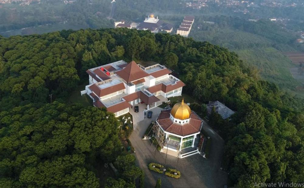 adiroso executive guest house