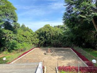 adiroso executive guest house