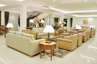 adiroso executive guest house