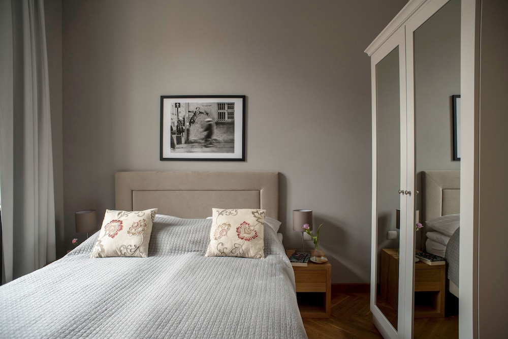 belle epoque residence