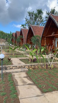 The Sweet Corn Bungalow Nusa Penida,Jalan Semaga Bunga Mekar Nusa Penida 80771 Bali,3 star