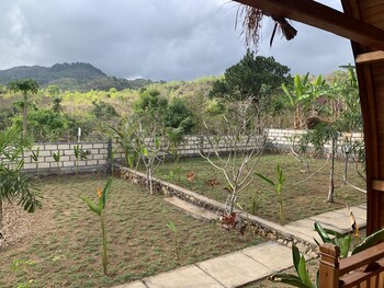 The Sweet Corn Bungalow Nusa Penida,Jalan Semaga Bunga Mekar Nusa Penida 80771 Bali,3 star
