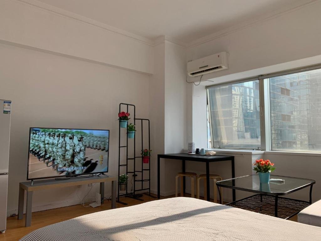 inestin shanghai apt lujiazui
