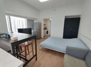 inestin shanghai apt lujiazui