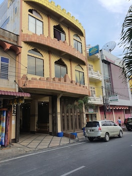 Hotel Bintang,Jalan Imam Bonjol 157-159 Kota Kisaran Kisaran 21216,2.5 star