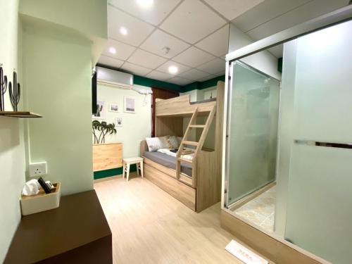 amu dreamhouse hostel