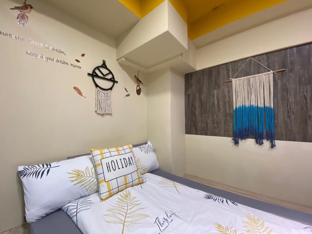 amu dreamhouse hostel