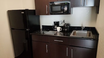 studio 6 fairfield ca napa valley