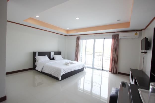s house hotel surin