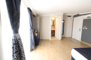 farina hotel by cigno