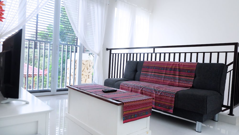 villa jogja grand bale with private pool by simply homy
