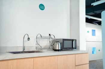 bobobox pods kebayoran baru