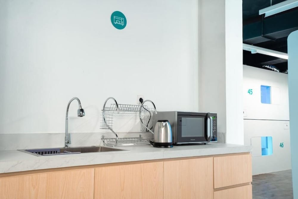 bobobox pods kebayoran baru