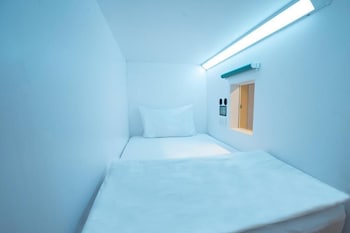 bobobox pods kebayoran baru