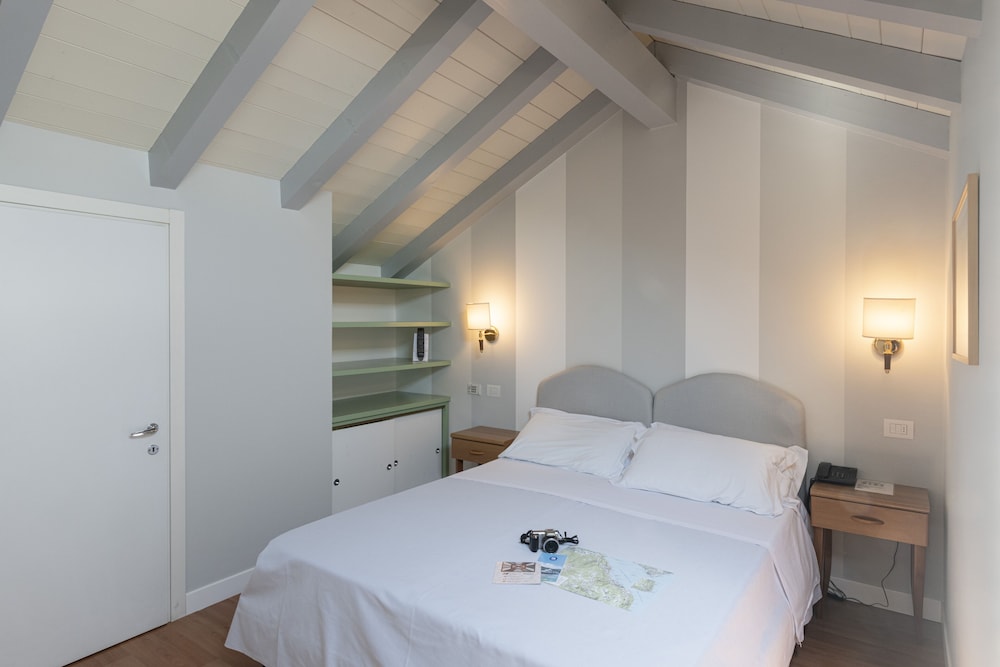 hotel beau rivage