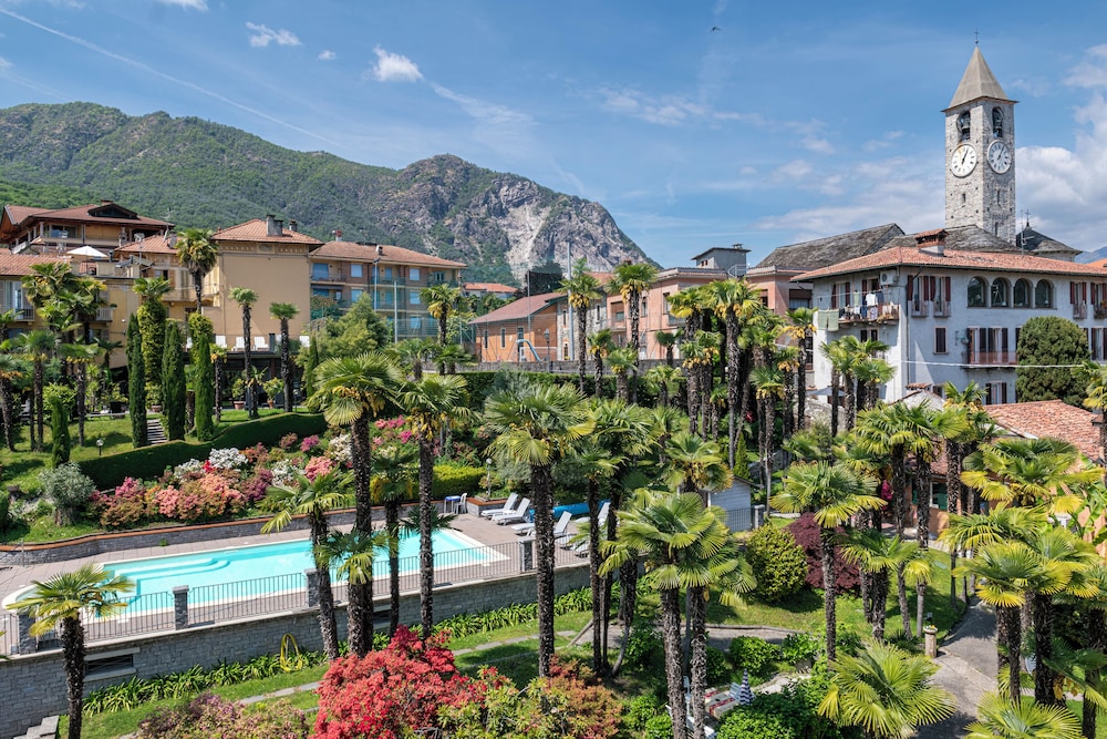 hotel beau rivage