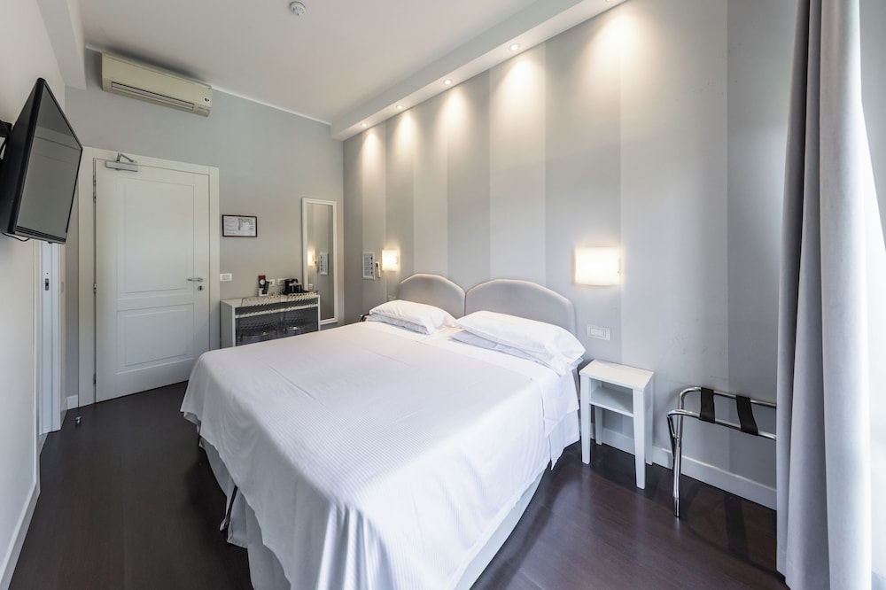 hotel beau rivage