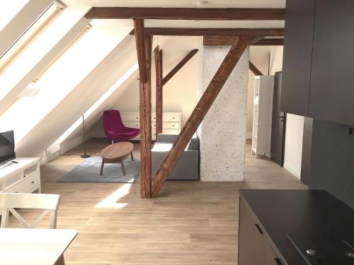 pytloun flat hotel