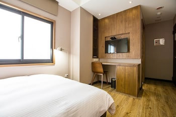taichung easylazy inn