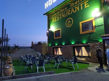 hostal catedritos ibricos a 5 km 154