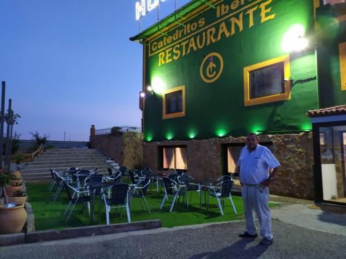 hostal catedritos ibricos a 5 km 154