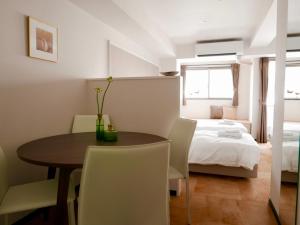 tokyo sakurako hatchobori